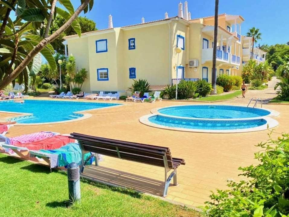 Flamingo'S Apartment W/ 2 Swimming Pool Albufeira Exterior photo